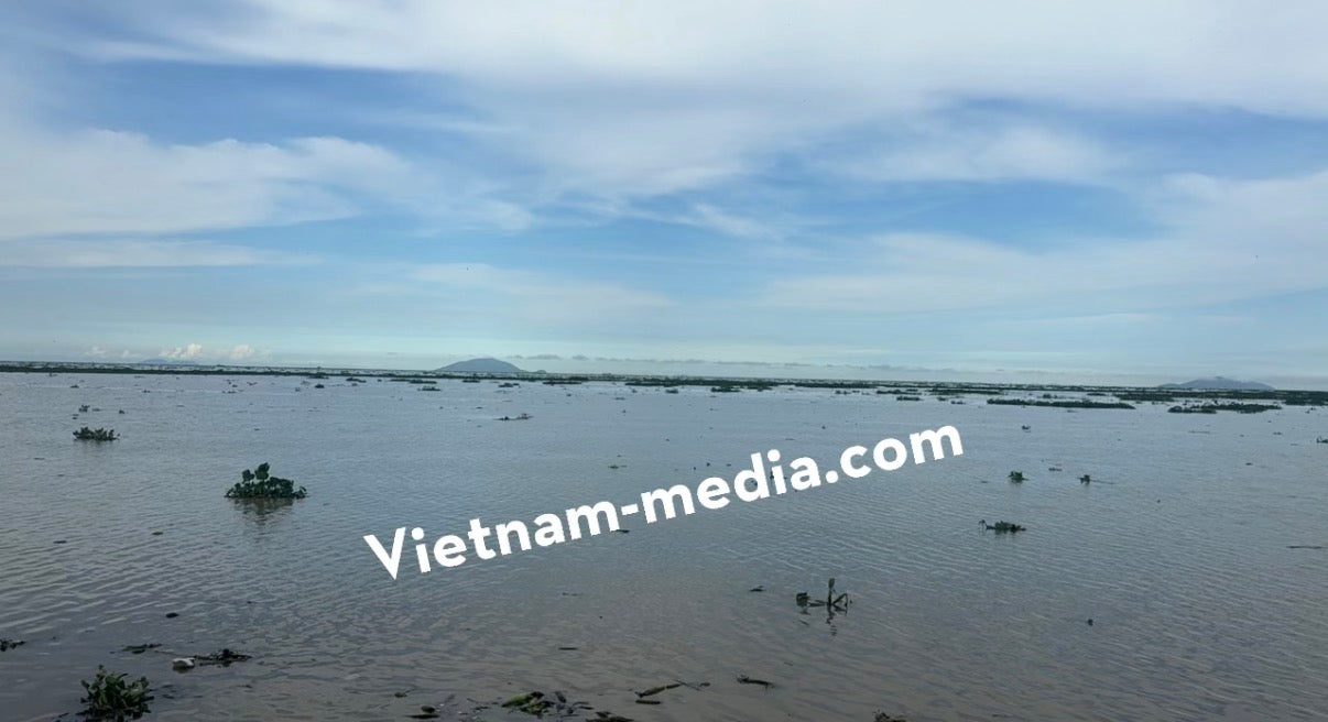 Video Cảnh Biển Buổi Sáng – Sóng Nước Mênh Mông Tại Rạch Giá